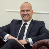 Váczi Ügyvédi Iroda – Győr-Tata – Dr. Váczi Péter