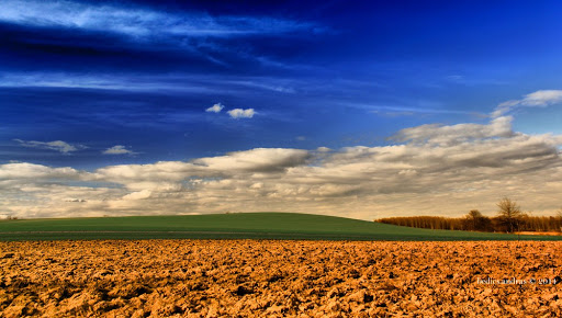 Váczi Ügyvédi Iroda – Győr-Tata – Földtulajdonszerzés adásvétel útján