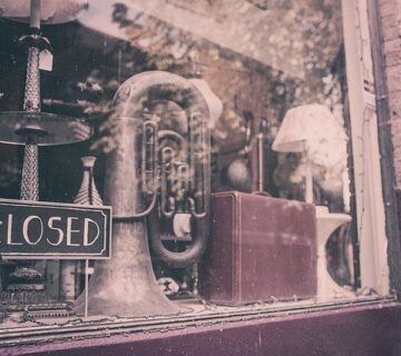 Váczi Ügyvédi Iroda – Győr-Tata – Mire figyeljünk a munkaviszony megszüntetésekor?