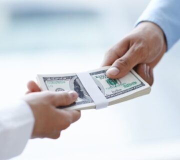 Váczi Ügyvédi Iroda – Győr-Tata – Mire ügyeljünk, ha pénzt adunk kölcsön?